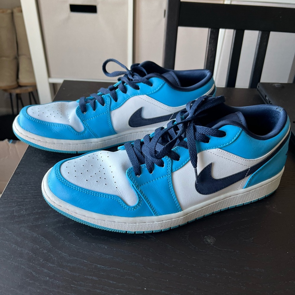 Air Jordan 1 UNC Blue Size 12M